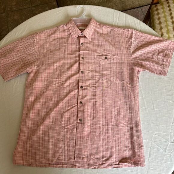 Pink Casual Button Down Shirt with Plaid Design - Picture 1 of 1